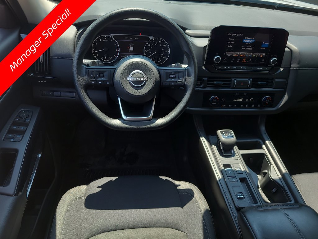 Certified 2025 Nissan Pathfinder S FWD image 12
