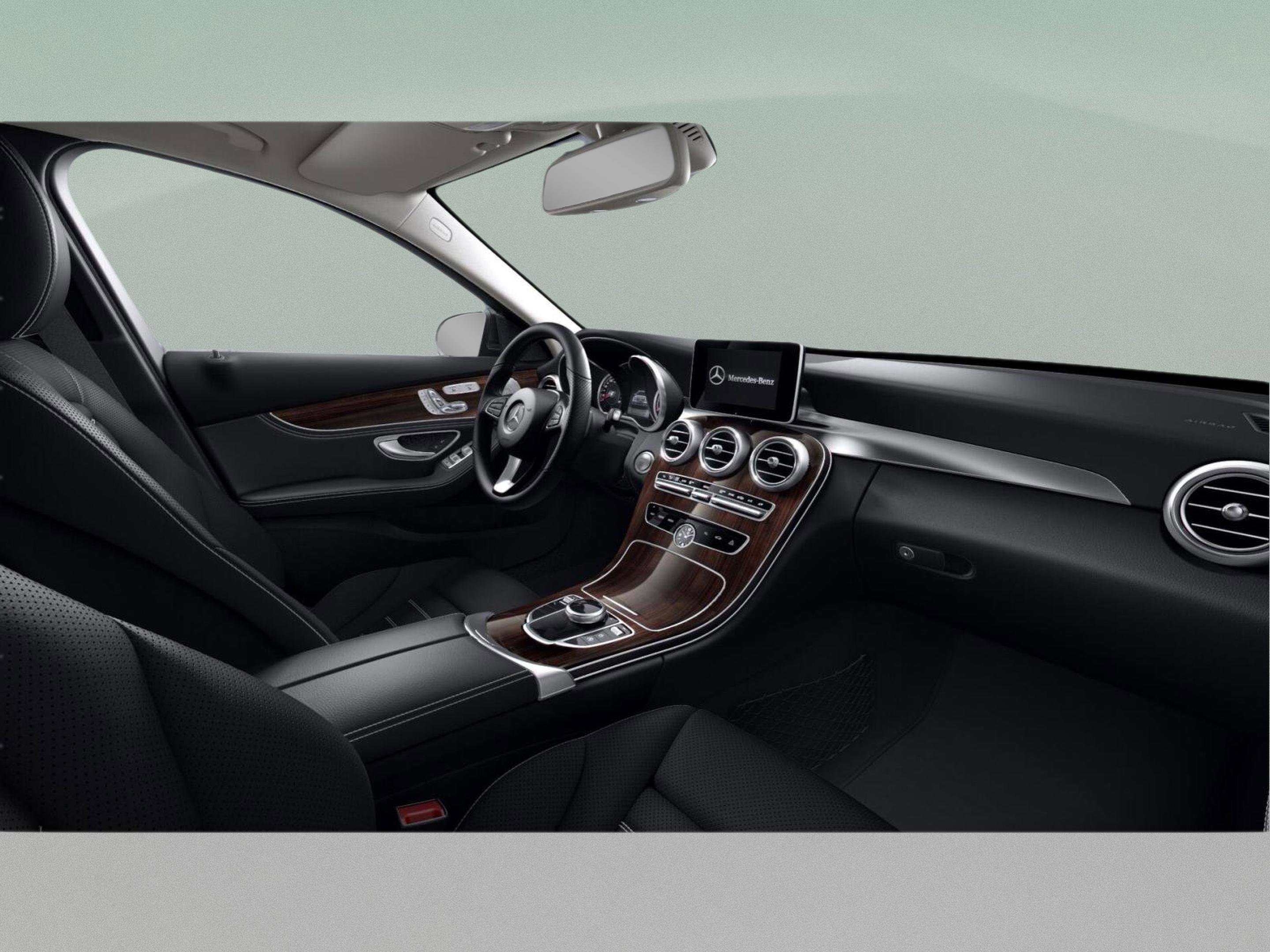 Used 2017 Mercedes-Benz C 300 Sedan image 40