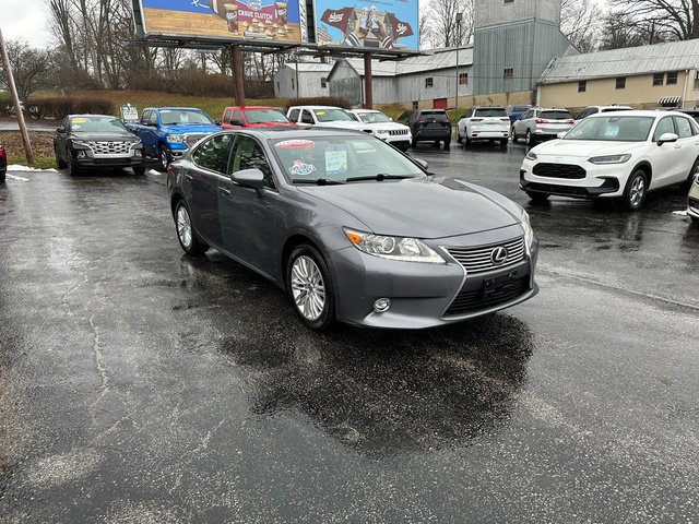 Used 2015 Lexus ES 350 w/ Luxury Package image 4