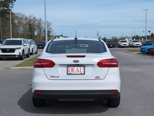 Used 2018 Ford Focus SE image 4