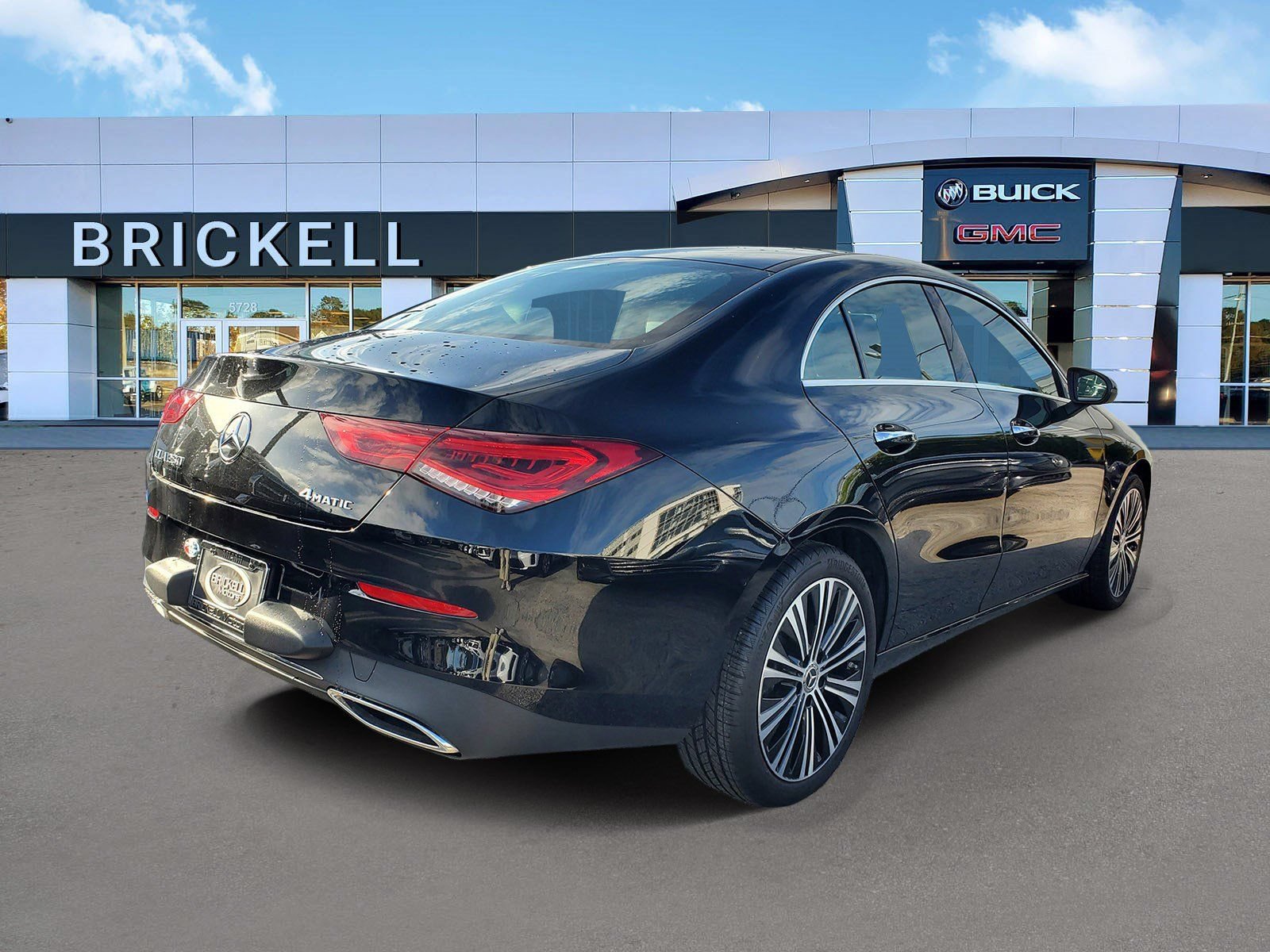 Used 2023 Mercedes-Benz CLA 250 4MATIC image 3