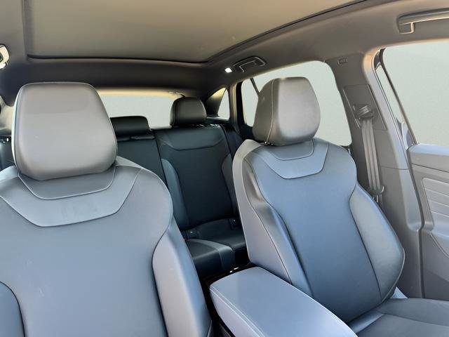 Used 2023 Volkswagen ID.4 Pro S image 22