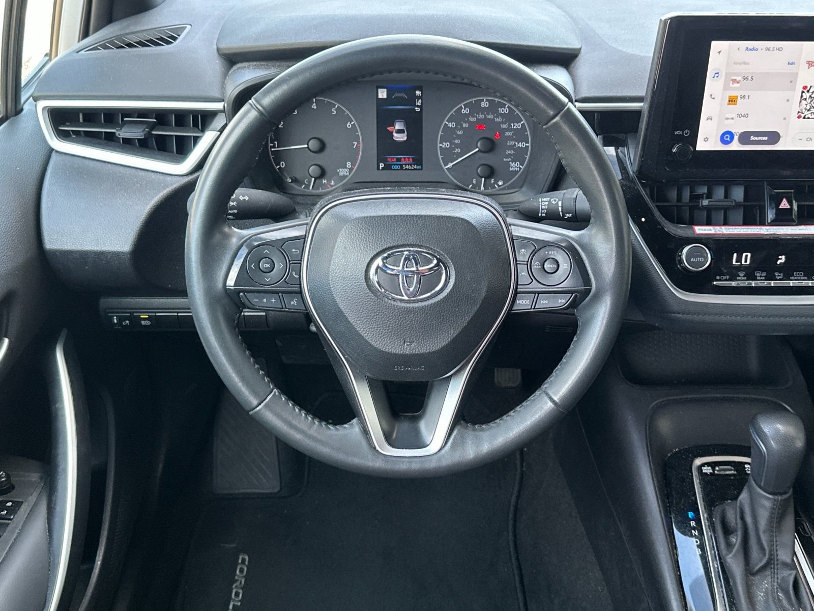 Used 2025 Toyota Corolla SE image 13