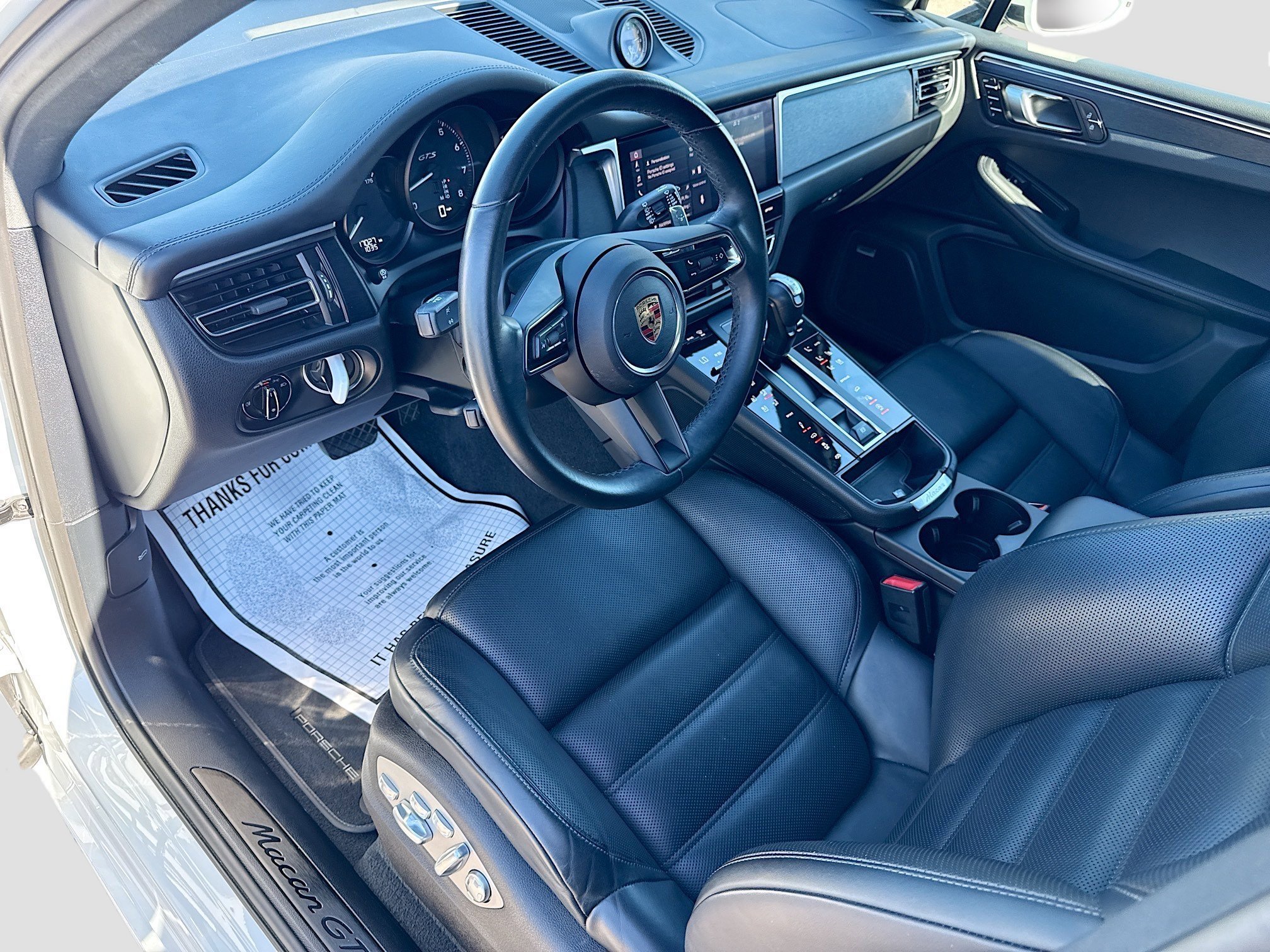 Used 2024 Porsche Macan GTS image 26