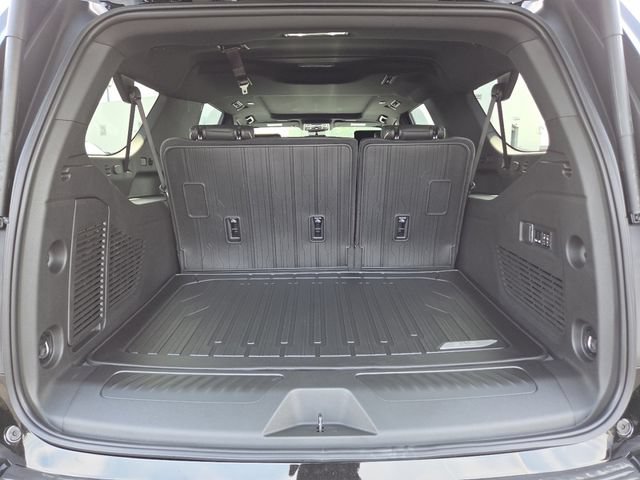 New 2026 GMC Yukon XL Elevation w/ Elevation Premium Package AWD/4WD image 21
