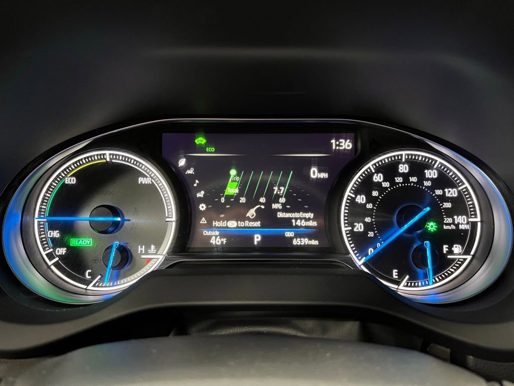 Used 2024 Toyota Venza XLE AWD/4WD image 28