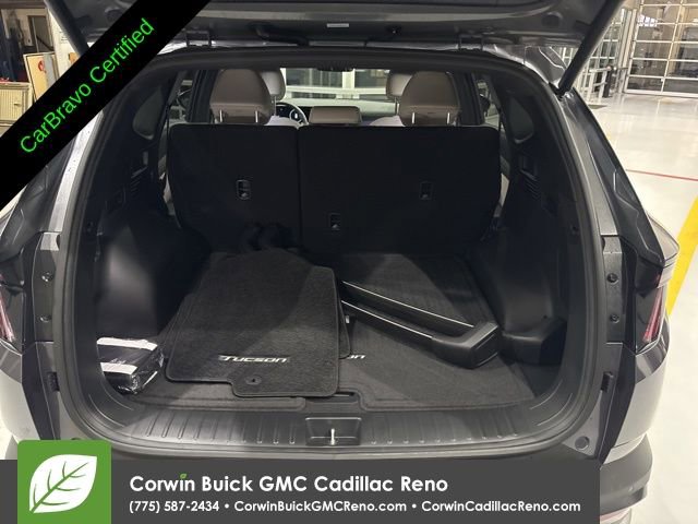 Used 2025 Hyundai Tucson Limited image 31