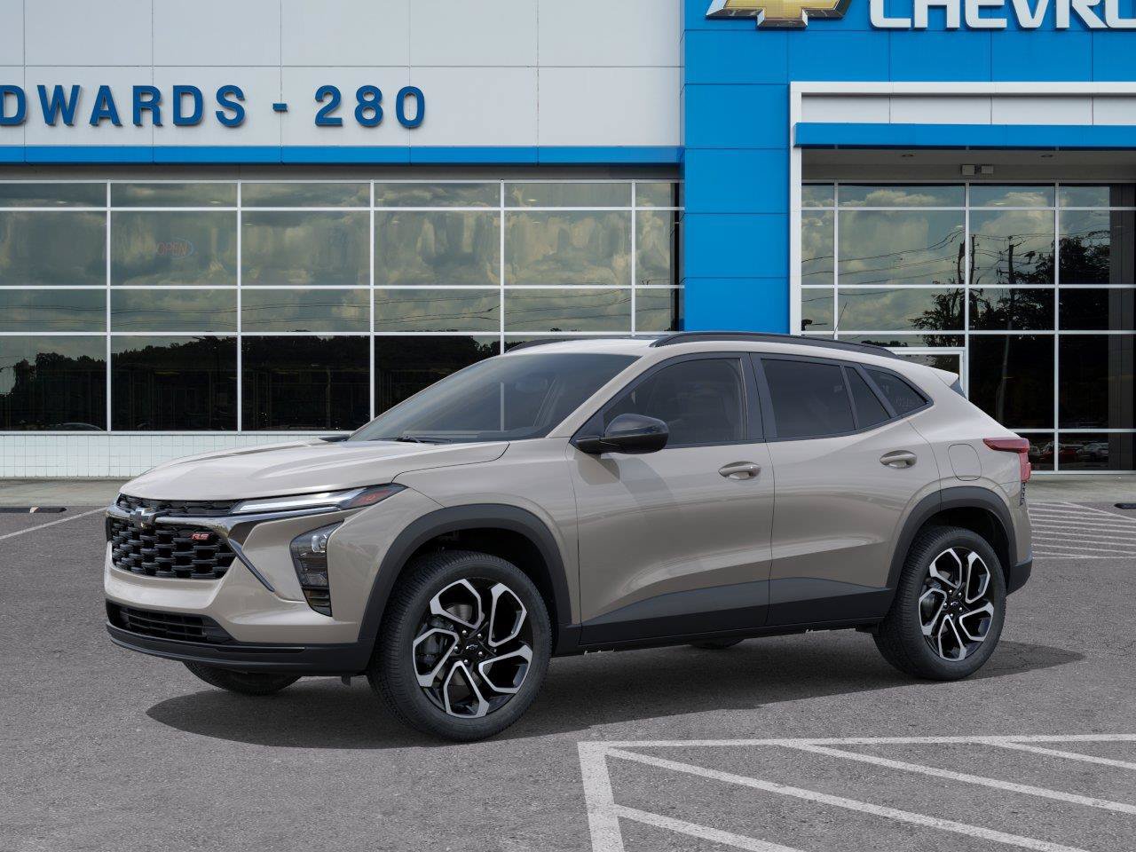 New 2026 Chevrolet Trax RS FWD image 2