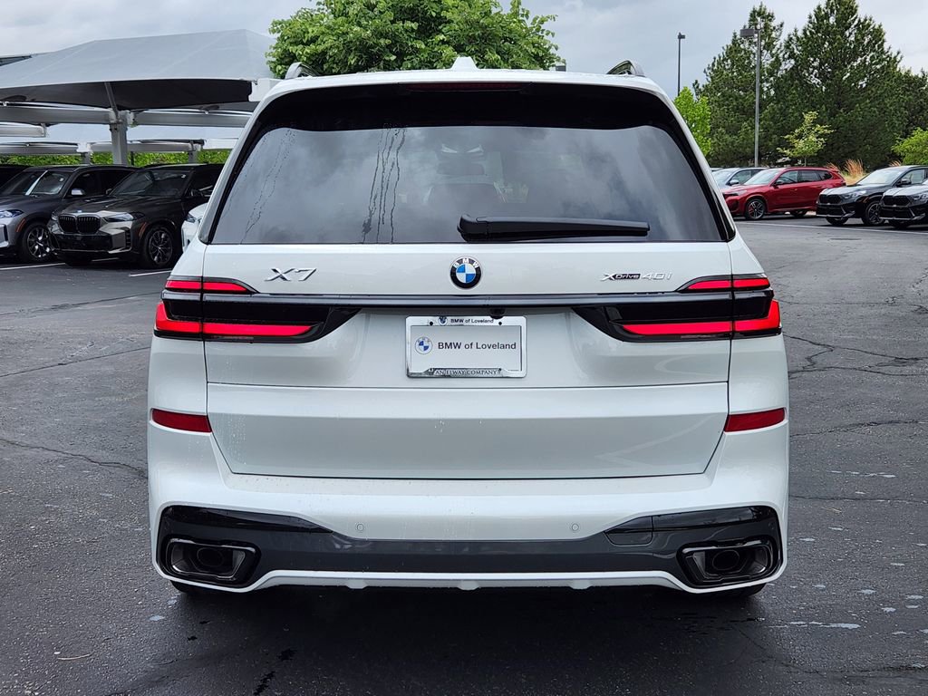 New 2027 BMW X7 xDrive40i AWD/4WD image 4