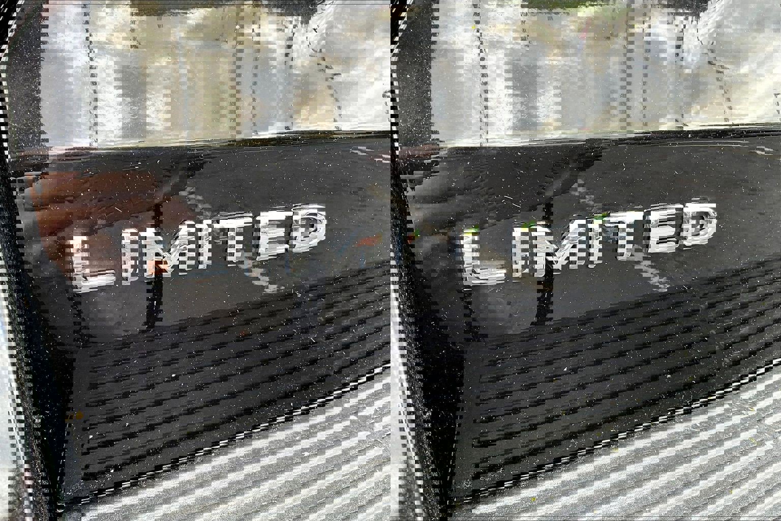 Used 2019 Ford Expedition Max Limited AWD/4WD image 24