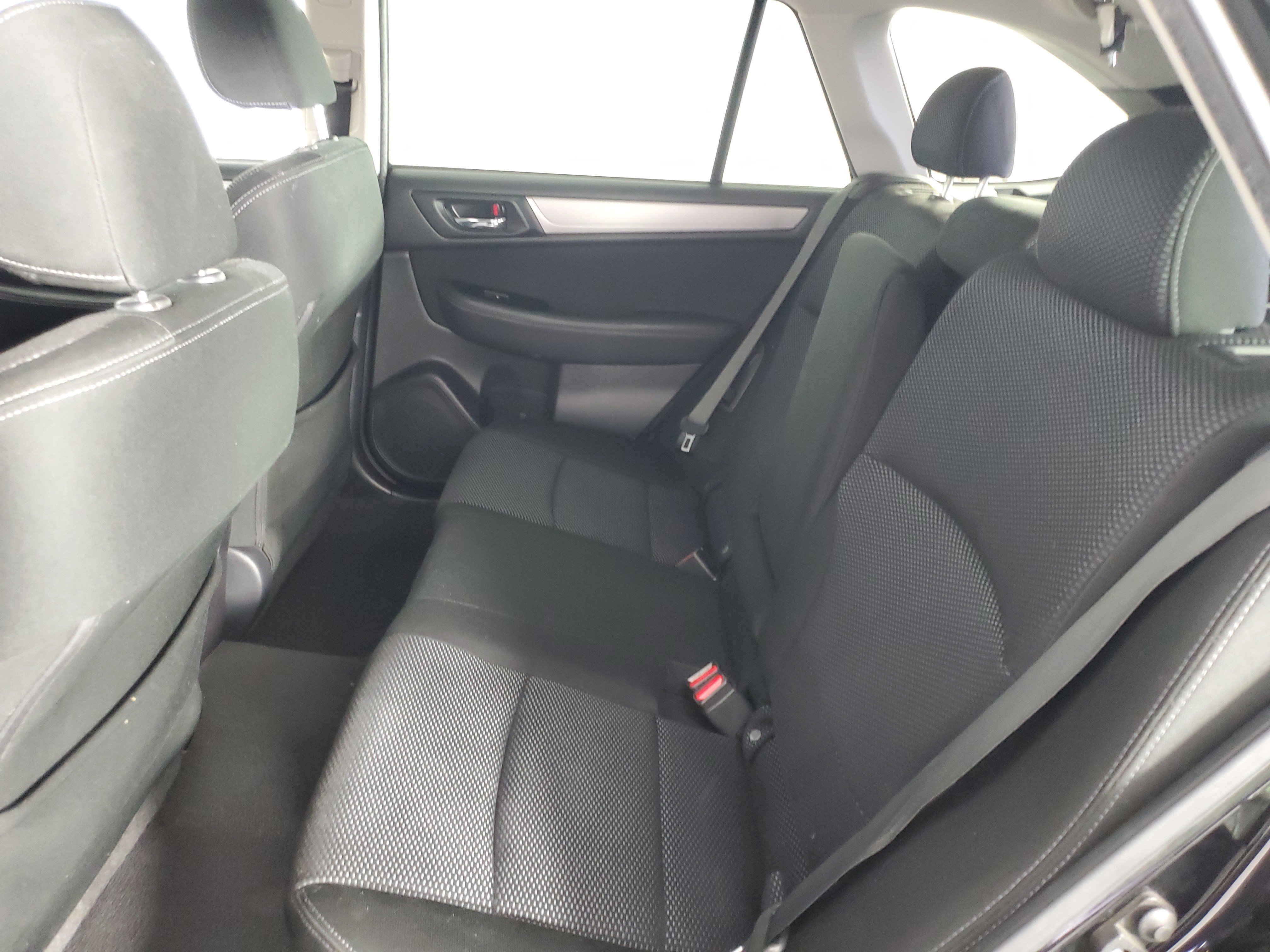 Used 2015 Subaru Outback 2.5i Premium AWD/4WD image 13