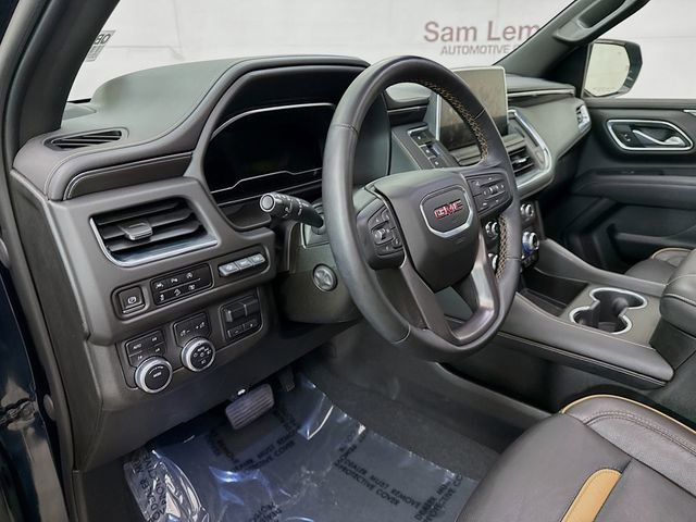 Used 2023 GMC Yukon XL AT4 w/ Technology Package image 10