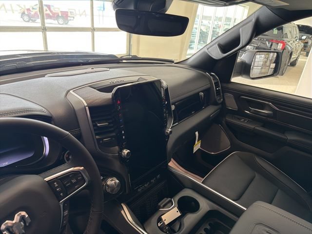 New 2026 RAM 1500 Laramie w/ Night Edition AWD/4WD image 14
