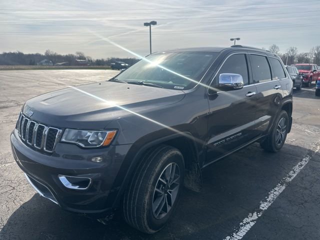 Used 2021 Jeep Grand Cherokee Limited w/ Trailer Tow Group IV AWD/4WD image 2