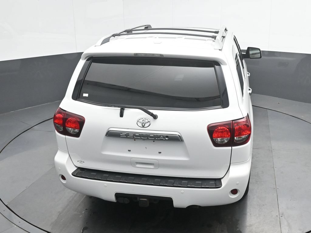 Used 2018 Toyota Sequoia Limited w/ Safety & Convenience Package AWD/4WD image 25