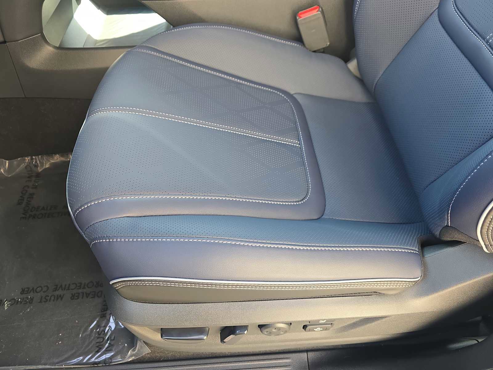 New 2026 INFINITI QX80 4WD w/ Sport Exterior Package image 16