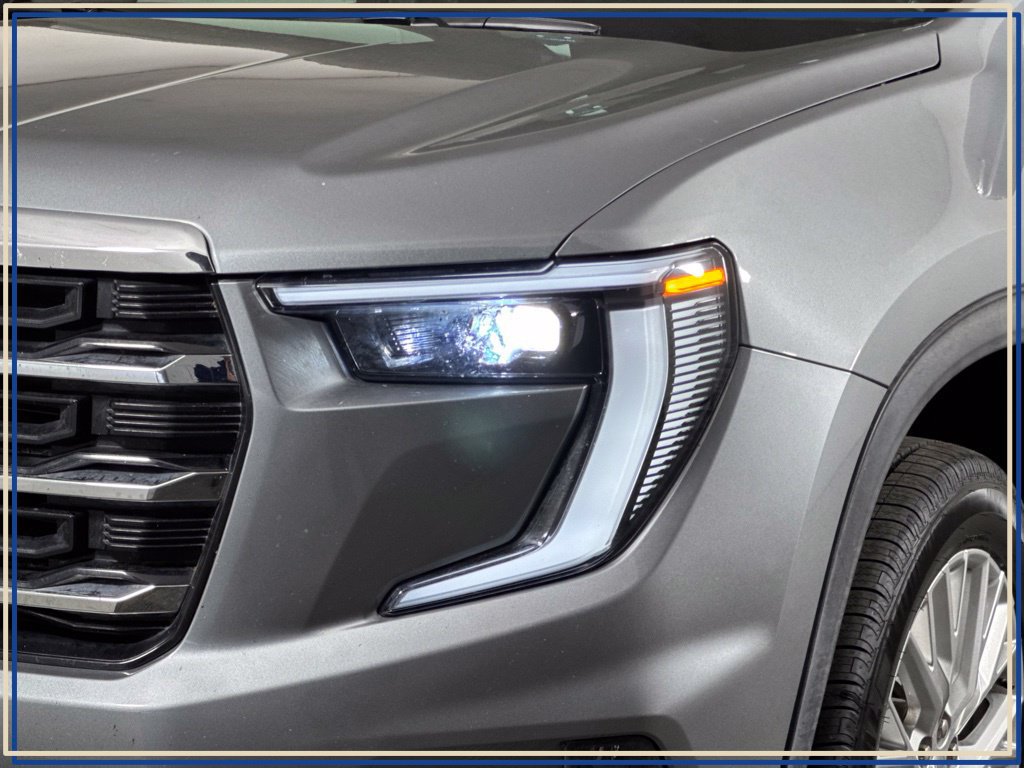 Certified 2024 GMC Acadia Elevation w/ LPO, Roadside Safety Package AWD/4WD image 2