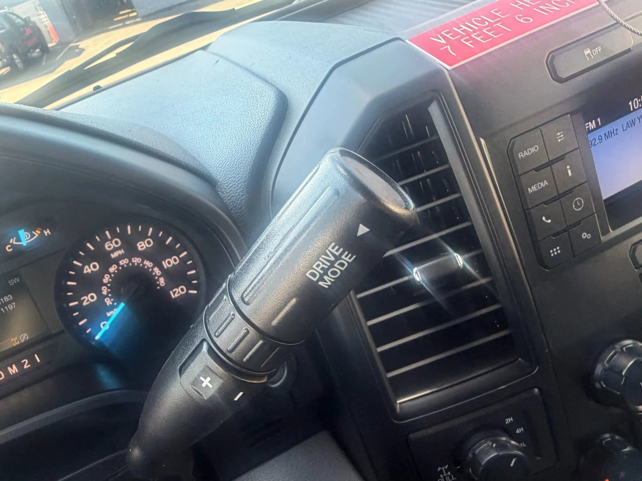 Used 2019 Ford F150 XL w/ Equipment Group 101A Mid AWD/4WD image 26