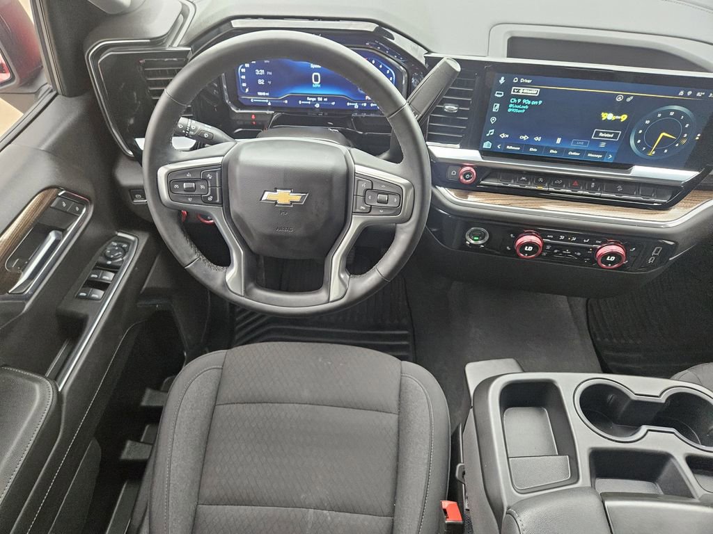 Used 2024 Chevrolet Silverado 1500 LT w/ Z71 Off-Road Package image 32