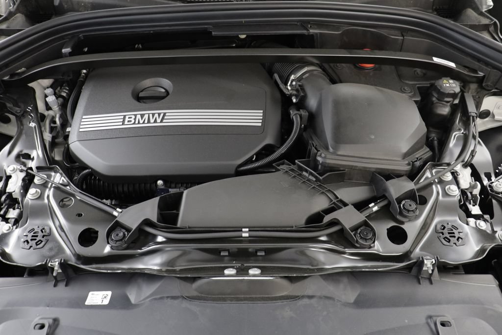 New 2026 BMW X2 xDrive28i w/ Technology Package AWD/4WD image 23