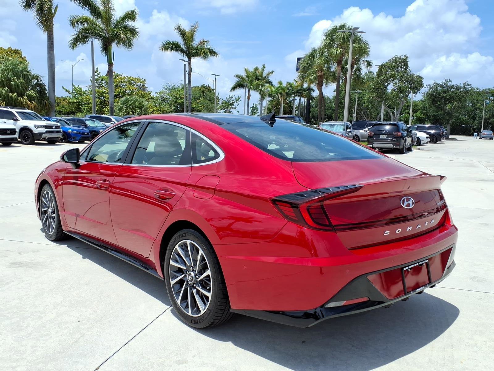 Used 2020 Hyundai Sonata Limited FWD image 13