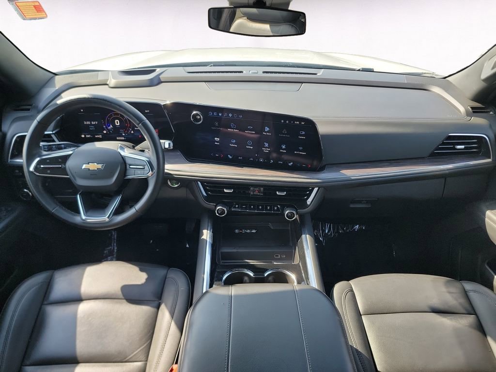 Used 2025 Chevrolet Tahoe LT AWD/4WD image 10