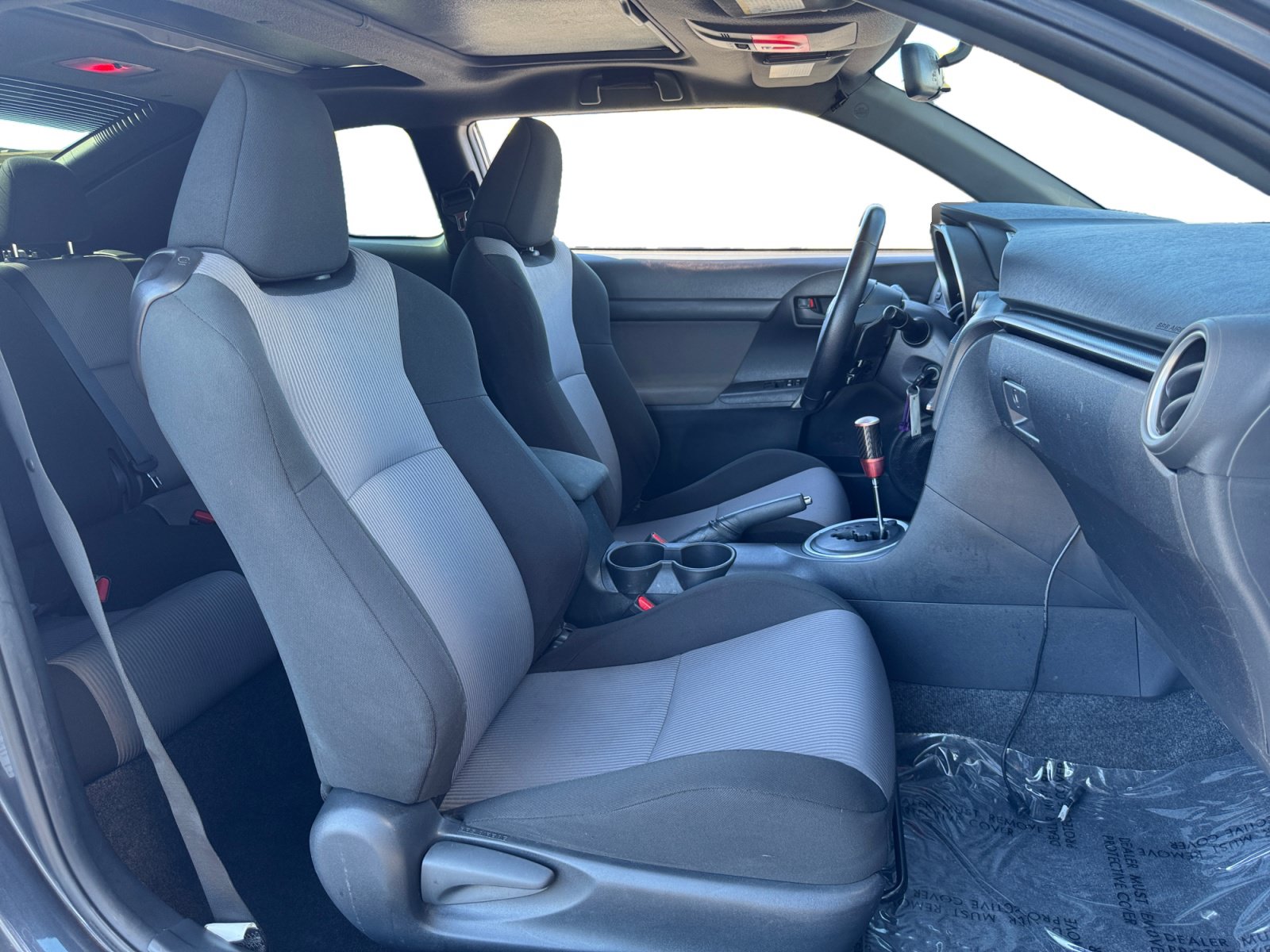 Used 2015 Scion tC FWD image 15