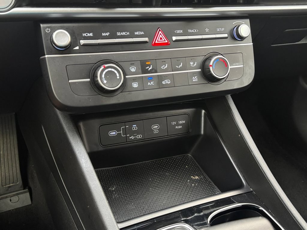 Used 2026 Hyundai Tucson SE FWD image 24