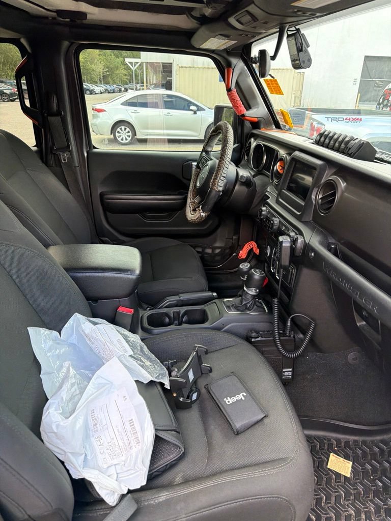 Used 2020 Jeep Wrangler Unlimited Sport AWD/4WD image 7