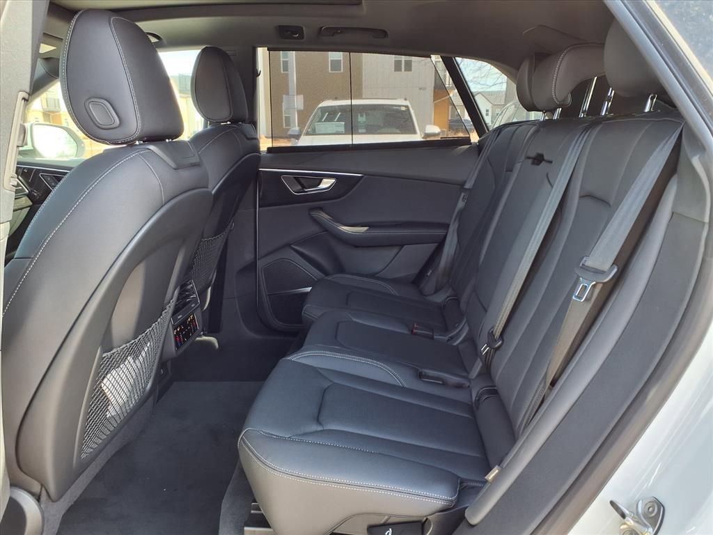 New 2026 Audi Q8 Premium Plus AWD/4WD image 22