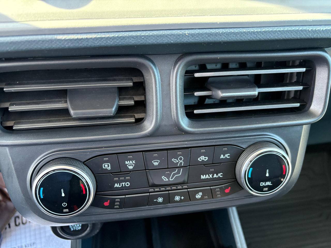 Used 2024 Ford Maverick Tremor w/ Tremor Off-Road Package image 30