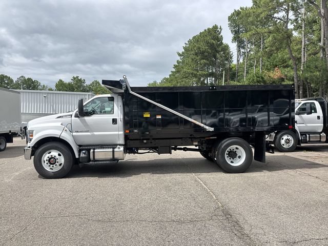 New 2027 Ford F750 2WD Regular Cab Super Duty image 5