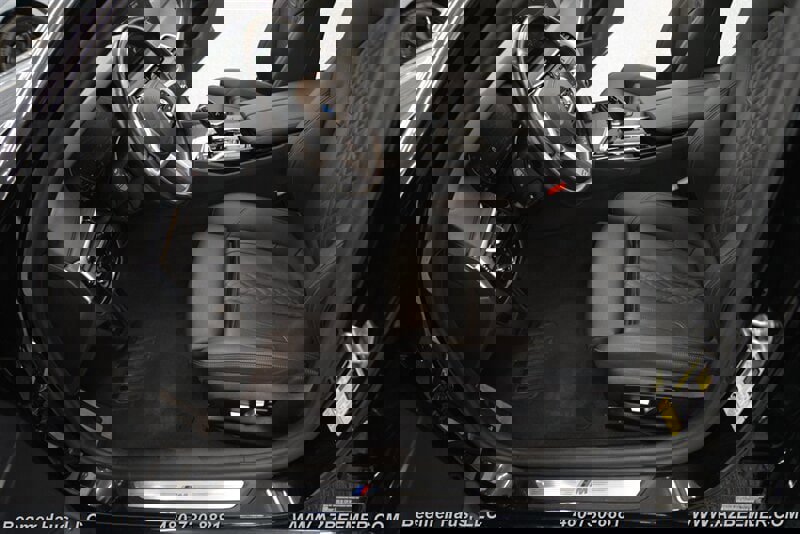 Used 2023 BMW 540i w/ M Sport Package image 14