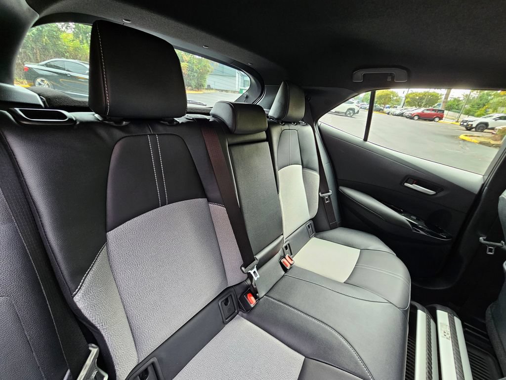 Used 2025 Toyota Corolla XSE FWD image 13
