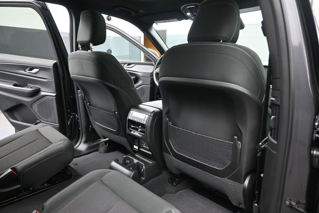 New 2026 Jeep Grand Cherokee L Laredo RWD image 25