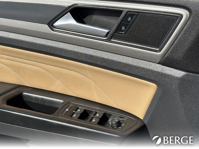 Used 2020 Volkswagen Atlas Cross Sport SEL image 21