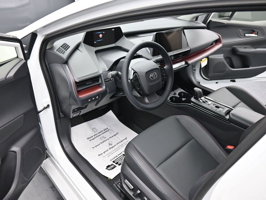 New 2026 Toyota Prius Plug-In Hybrid FWD image 17