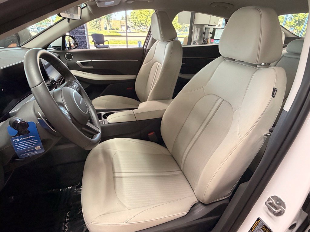 Certified 2026 Hyundai Sonata SEL FWD image 8