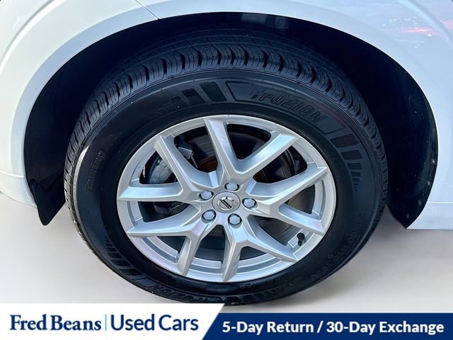 Used 2021 Volvo XC60 T5 Momentum image 33