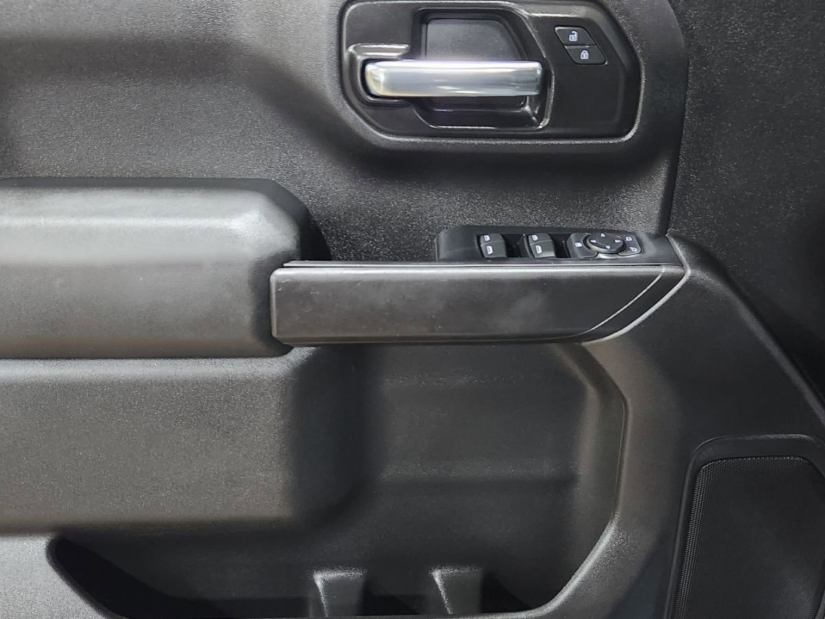 Used 2020 Chevrolet Silverado 1500 Custom w/ LPO, Dark Essentials Package RWD image 37