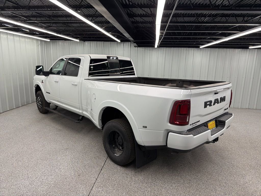 New 2026 RAM 3500 Limited AWD/4WD image 4