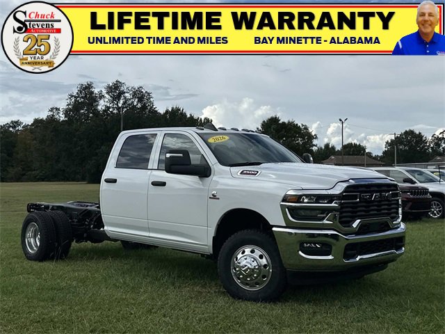 New 2026 RAM 3500 Tradesman video 1