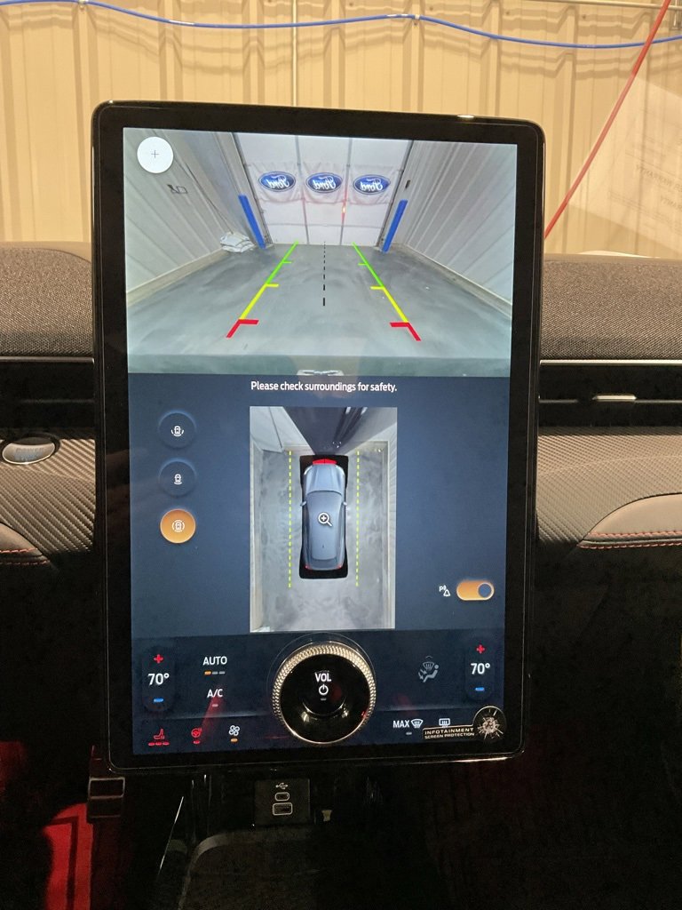 Used 2025 Ford Mustang Mach-E Premium w/ Sport Appearance Package image 18