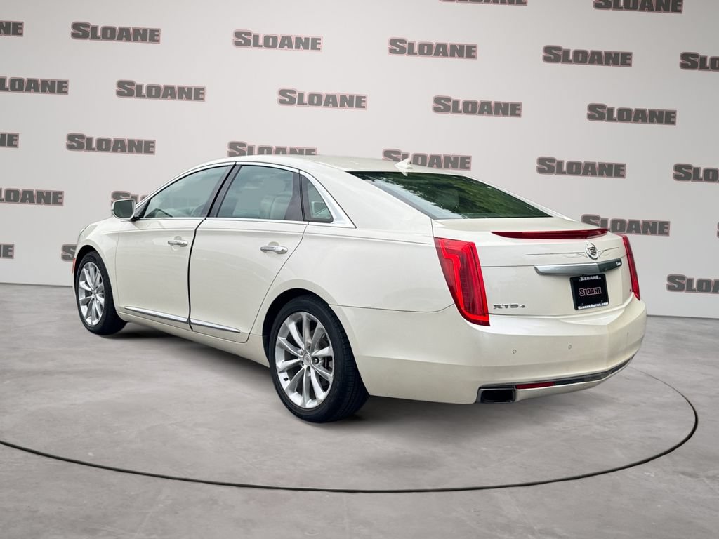 Used 2013 Cadillac XTS Premium AWD/4WD image 3