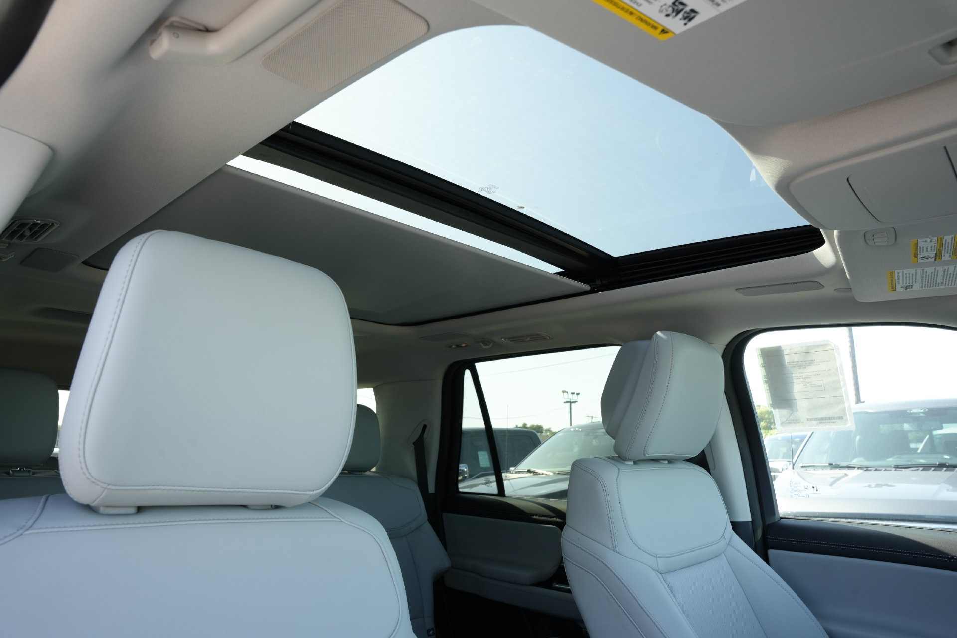 New 2027 Ford Expedition Max Platinum AWD/4WD image 25