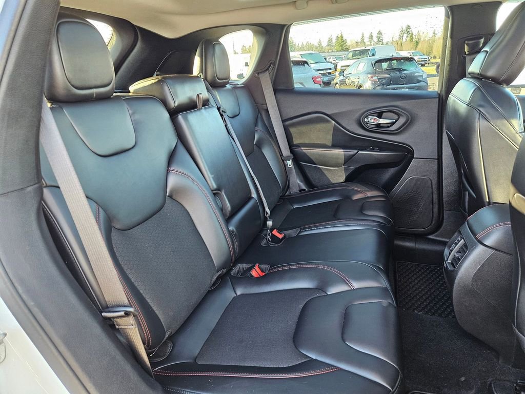 Used 2021 Jeep Cherokee Trailhawk w/ Sun, Sound & Nav Group image 36