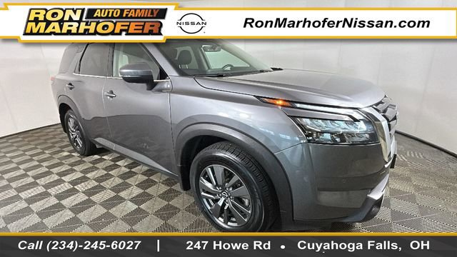 Used 2024 Nissan Pathfinder SV AWD/4WD image 1