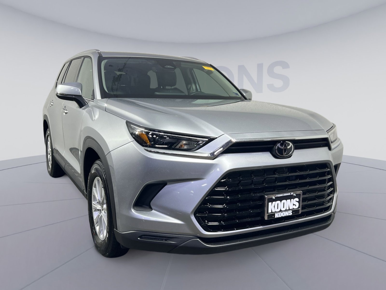 Used 2026 Toyota Grand Highlander XLE image 10