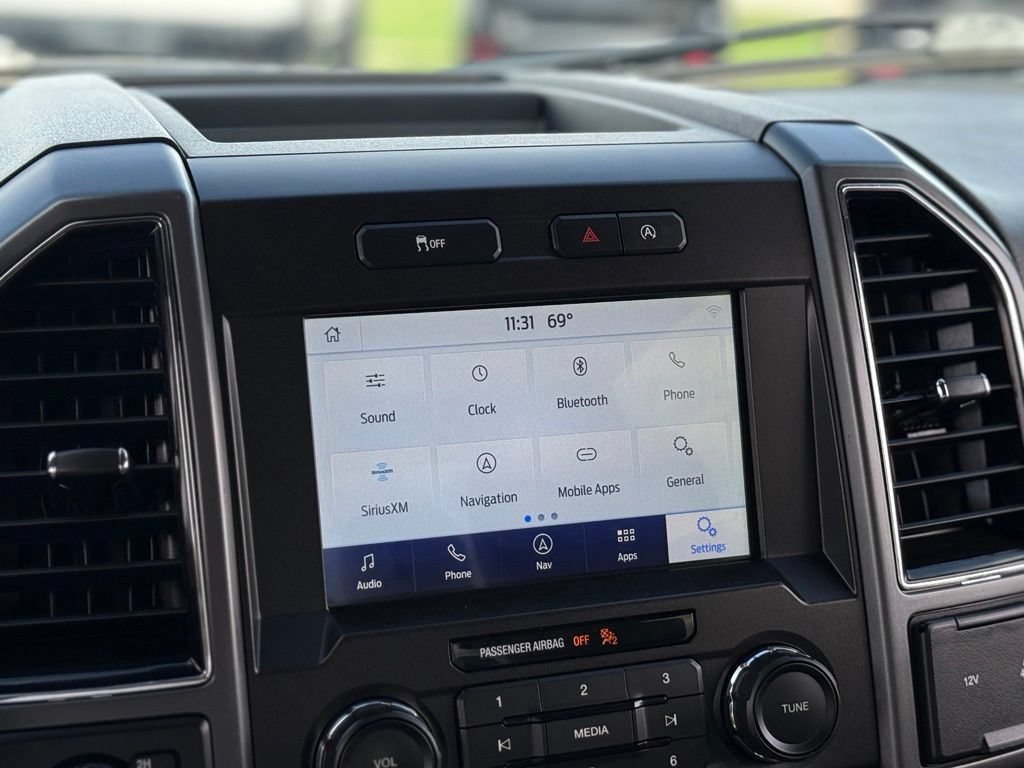 Used 2020 Ford F150 XLT w/ Equipment Group 302A Luxury AWD/4WD image 21