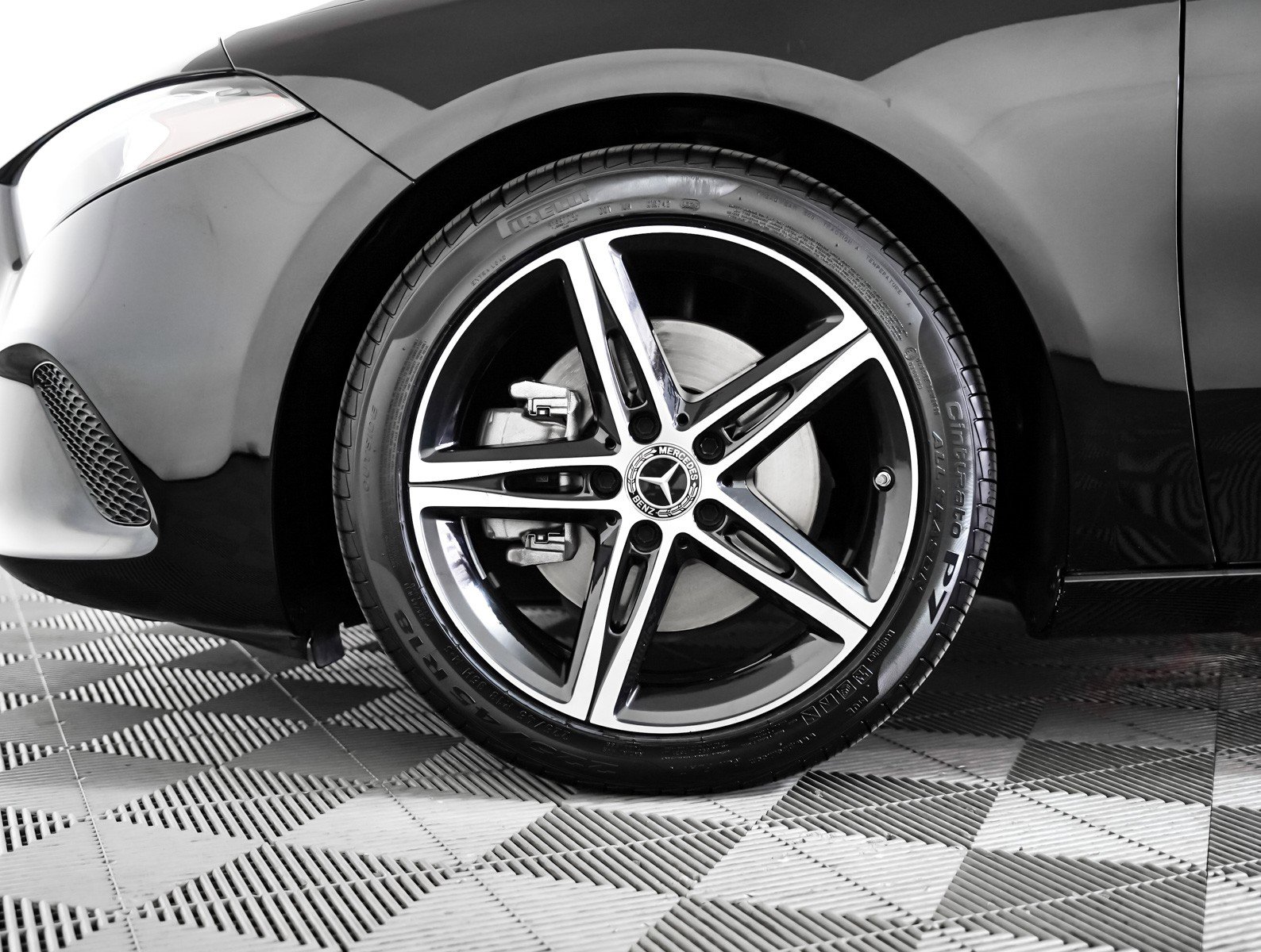 Certified 2022 Mercedes-Benz A 220 image 6